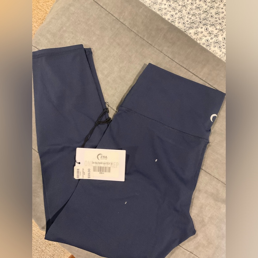Zyia Leggings